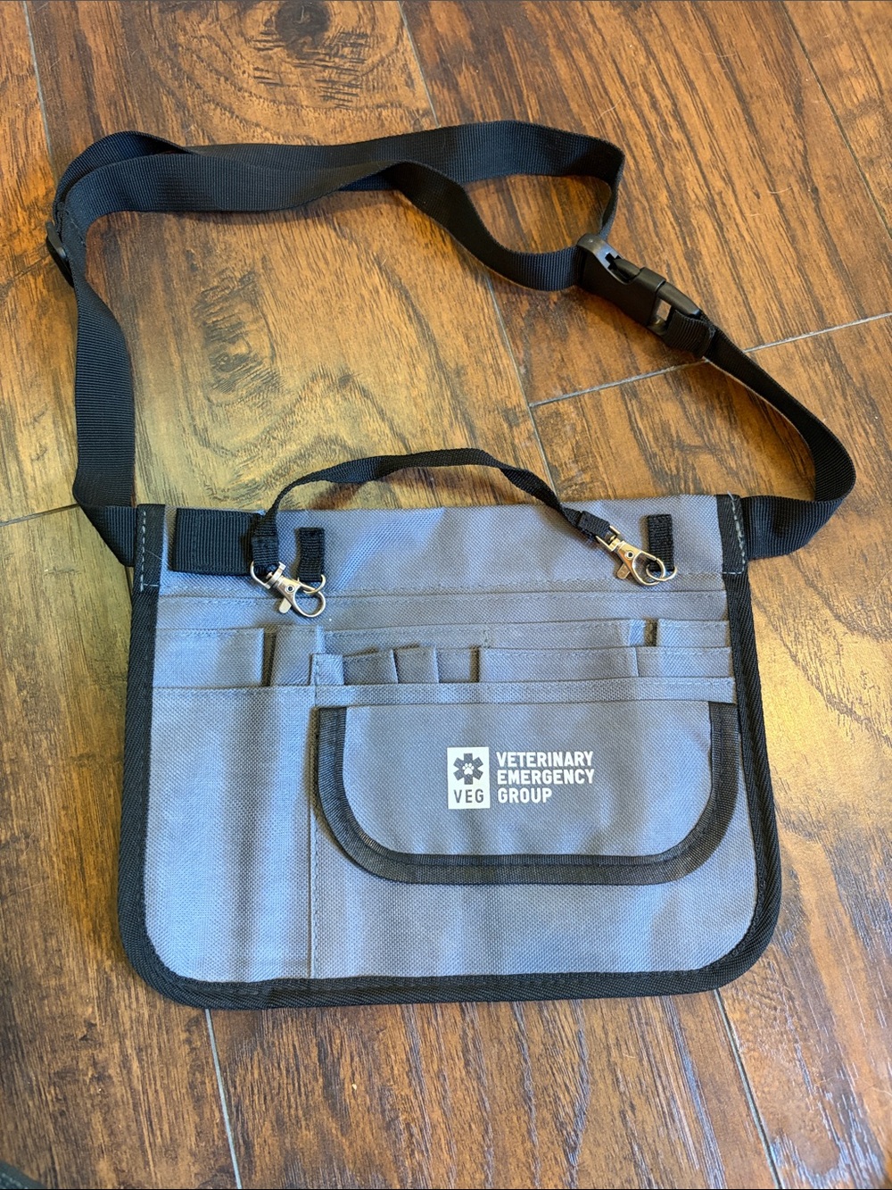 Gray Nursing Organizer Bag